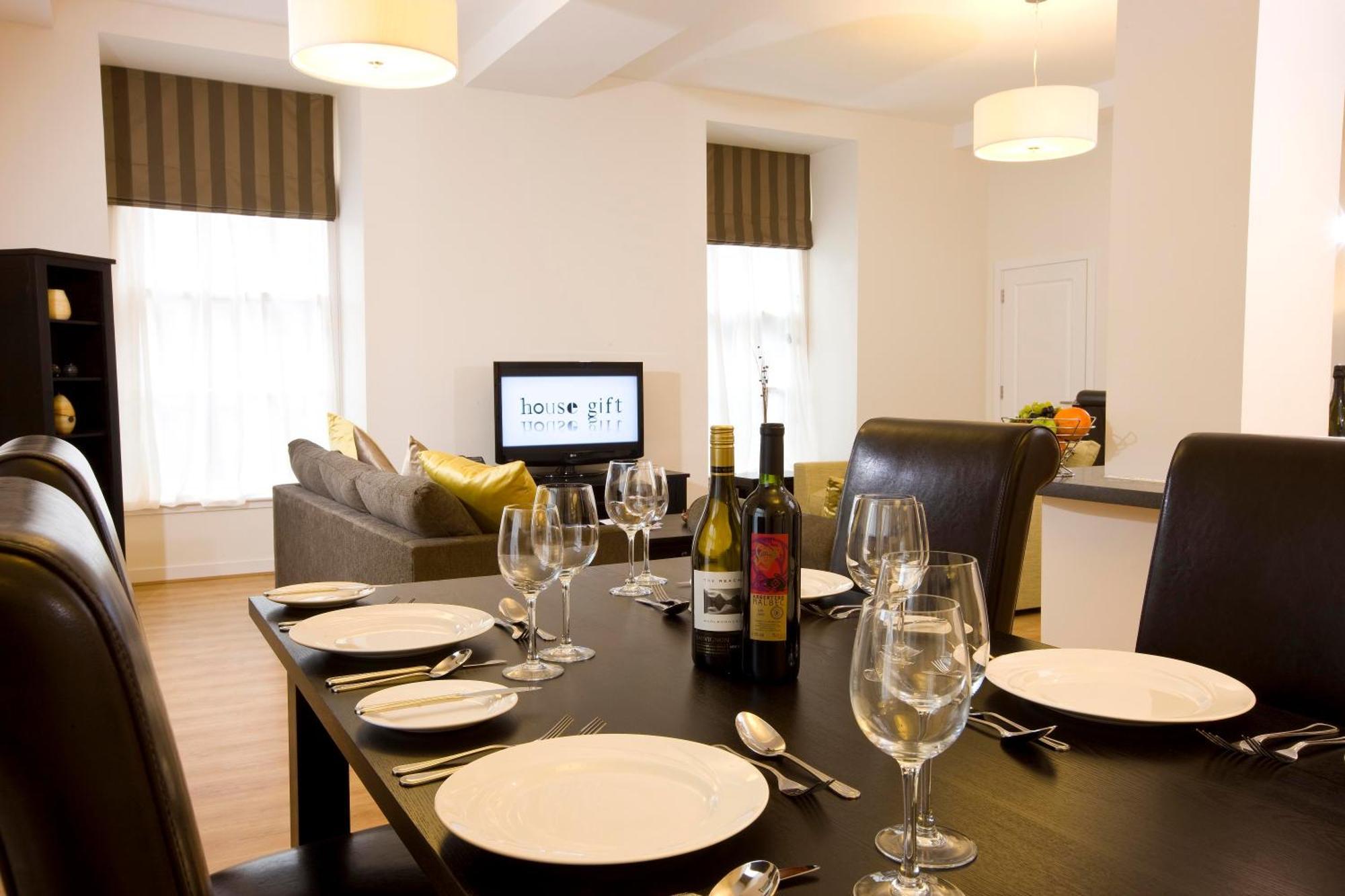 Inverness City Suites Exteriér fotografie